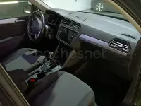 Usado VW Tiguan 122 CV (89 kW) 2022 Gris / plata SUV