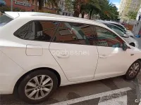 Usado Seat Leon ST Style 110 CV (80 kW) 2018 Blanco Familiar