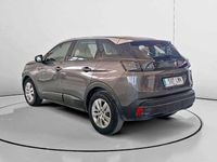 Usado Peugeot 3008 Active 132 CV (97 kW) 2022 Gris SUV