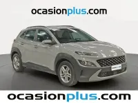 Usado Hyundai Kona 120 CV (88 kW) 2023 Gris / plata SUV