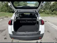 Usado Peugeot 2008 Style 110 CV (80 kW) 2016 Blanco SUV