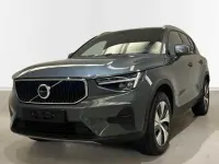 Nuevo Volvo XC40 Core 163 CV (119 kW) 2026 Verde SUV