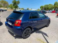 Usado Toyota Corolla 97 CV (71 kW) 2003 Azul Berlina