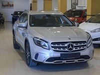 Käytetty Mercedes GLA200 Urban 136 HP (100 kW) 2017 Harmaa Katumaasturi