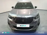 Usado Peugeot 2008 Allure 100 CV (73 kW) 2023 Gris / plata SUV