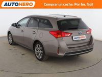Usado Toyota Auris Hybrid Advance 136 CV (100 kW) 2014 Beige Familiar