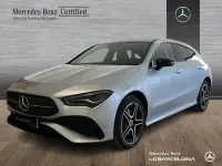 Usado Mercedes CLA250e Shooting Brake AMG line 218 CV (160 kW) 2025 Gris / plata Familiar