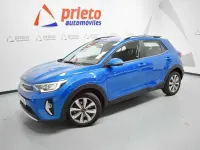 Usado Kia Stonic 120 CV (88 kW) 2022 Azul SUV