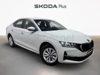 Usado Skoda Octavia Selection 150 CV (110 kW) 2025 Blanco Utilitario