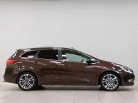 Usado Kia Venga 128 CV (94 kW) 2014 Marrón Utilitario