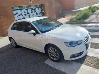 Usado Audi A3 Attraction 140 CV (102 kW) 2014 Blanco Berlina