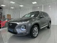 Usado Hyundai Santa Fe Style 201 CV (147 kW) 2021 Gris / plata SUV