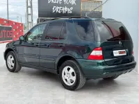 Usado Mercedes ML320 218 CV (160 kW) 2003 Verde SUV
