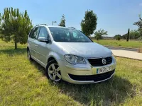 Usado VW Touran Edition 105 CV (77 kW) 2009 Gris / plata Monovolumen