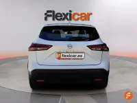Używany Nissan Qashqai Acenta 140 KM (102 kW) 2024 Biały SUV