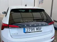 Usado Skoda 110 R Ambition 110 CV (80 kW) 2022 Blanco Berlina