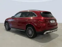 Usado Mercedes GLC300e 333 CV (244 kW) 2025 Manufaktur rojo patagonia metalizado SUV