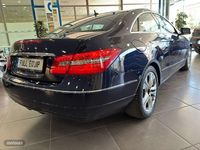 Usado Mercedes E220 Avantgarde 163 CV (119 kW) 2011 Azul Coupe