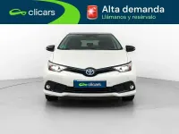 Usado Toyota Auris Hybrid 99 CV (72 kW) 2017 Blanco Berlina