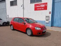 Usado VW Golf VI Highline 105 CV (77 kW) 2008 Rojo Utilitario