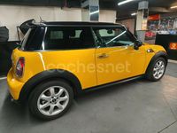 Usado Mini Cooper D 110 CV (80 kW) 2007 Amarillo Utilitario