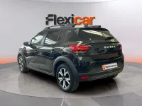 Usado Dacia Sandero Essentiel 101 CV (74 kW) 2023 Negro Berlina