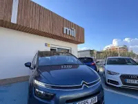 Usado Citroën Grand C4 Picasso Intensive 120 CV (88 kW) 2015 Azul Monovolumen