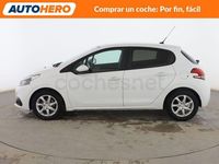 Begagnad Peugeot 208 Active 75 HK (55 kW) 2015 Vit Halvkombi