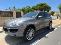 Usado Porsche Cayenne 240 CV (176 kW) 2011 Gris / plata SUV