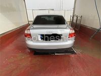 Usado Audi A4 150 CV (110 kW) 2002 Gris / plata Berlina