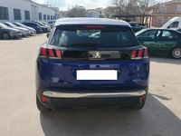 Usado Peugeot 3008 Active 130 CV (95 kW) 2019 Azul SUV