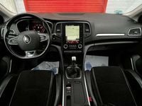 Usado Renault Mégane GrandTour Zen 131 CV (96 kW) 2017 Azul Familiar