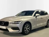 Usado Volvo V60 Core 197 CV (144 kW) 2025 Beige Familiar