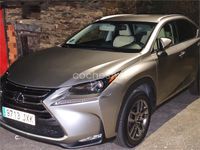 Usado Lexus NX300h Executive Line 197 CV (144 kW) 2017 Gris / plata SUV