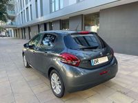 usado Peugeot 208 1.2 PureTech Style 82