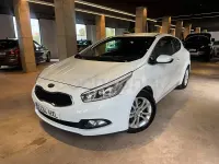 Usado Kia ProCeed 128 CV (94 kW) 2014 Blanco Utilitario