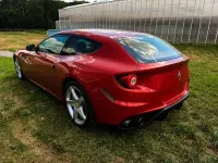 Usado Ferrari FF 661 CV (486 kW) 2012 Negro Familiar