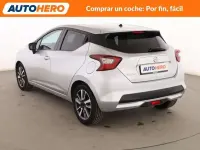 Usado Nissan Micra N-Connecta 90 CV (66 kW) 2018 Gris Utilitario