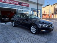 Usado VW Passat Advance 120 CV (88 kW) 2018 Negro Familiar