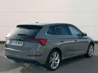 Usado Skoda Scala Style 150 CV (110 kW) 2023 Gris Utilitario