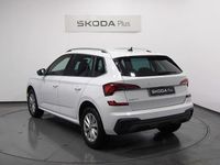 Usado Skoda Kamiq Selection 115 CV (84 kW) 2024 Blanco SUV