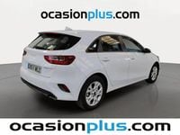 Usado Kia Ceed 120 CV (88 kW) 2023 Blanco Utilitario