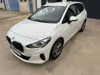 Usado BMW 218 150 CV (110 kW) 2023 Blanco Familiar