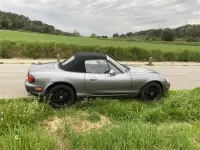 Usado Mazda MX5 146 CV (107 kW) 2005 Gris / plata Descapotable