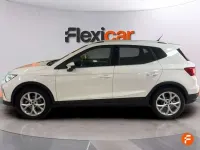 Usado Seat Arona Xperience 110 CV (80 kW) 2023 Blanco SUV
