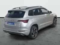 Usado Skoda Karoq SportLine 150 CV (110 kW) 2025 Plateado SUV
