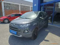 Usado Ford Ecosport Titanium 125 CV (91 kW) 2016 Gris / plata SUV