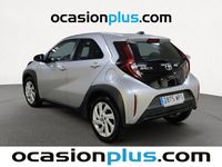 Usado Toyota Aygo X Play 72 CV (52 kW) 2024 Gris SUV