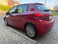 Usado Peugeot 208 Allure 110 CV (80 kW) 2017 Rojo Utilitario