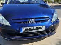 Usado Peugeot 307 110 CV (80 kW) 2003 Azul Berlina